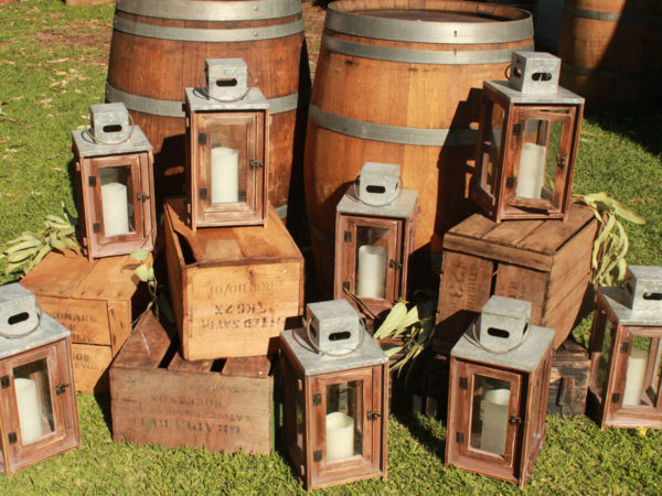 Rustic wooden lanterns - Image 2