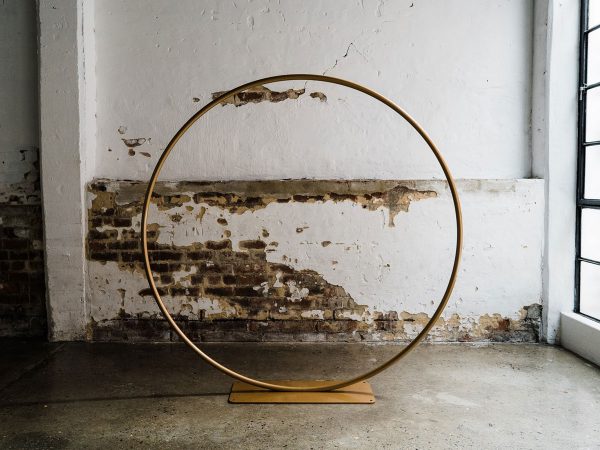Round tube - gold